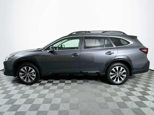 Used 2025 Subaru Outback Limited w/ Popular Package #2 AWD/4WD image 3