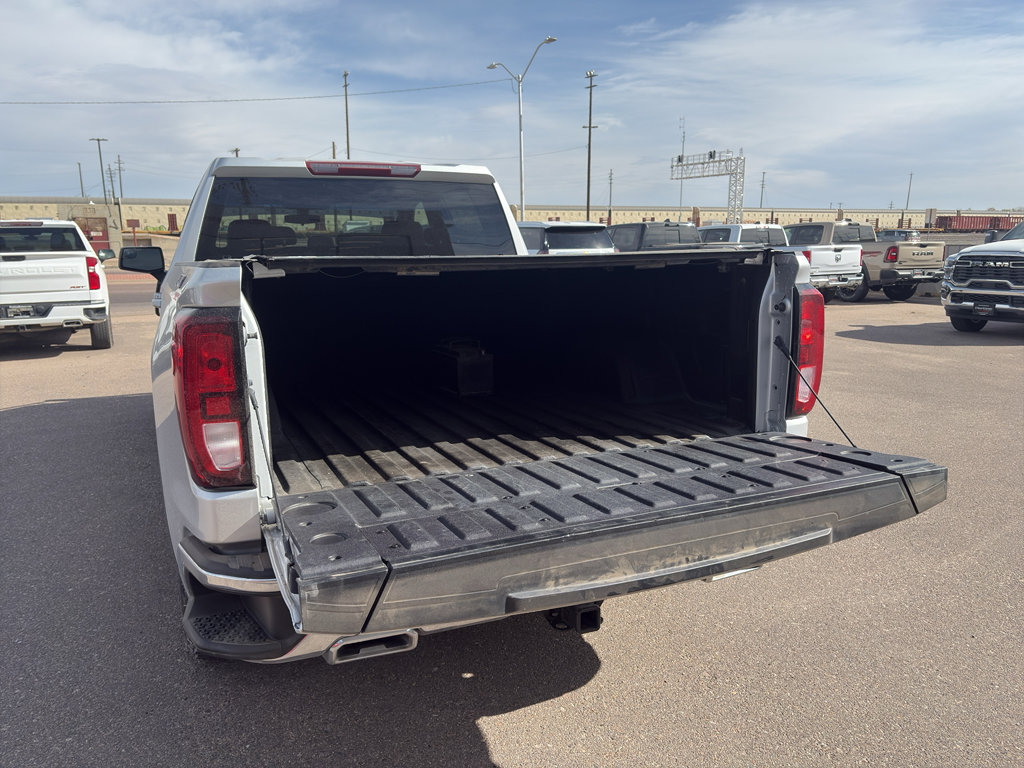 Used 2022 GMC Sierra 1500 SLE image 13