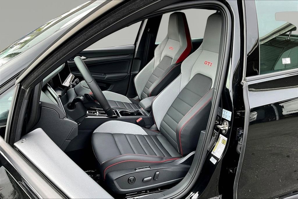 New 2026 Volkswagen GTI SE image 18