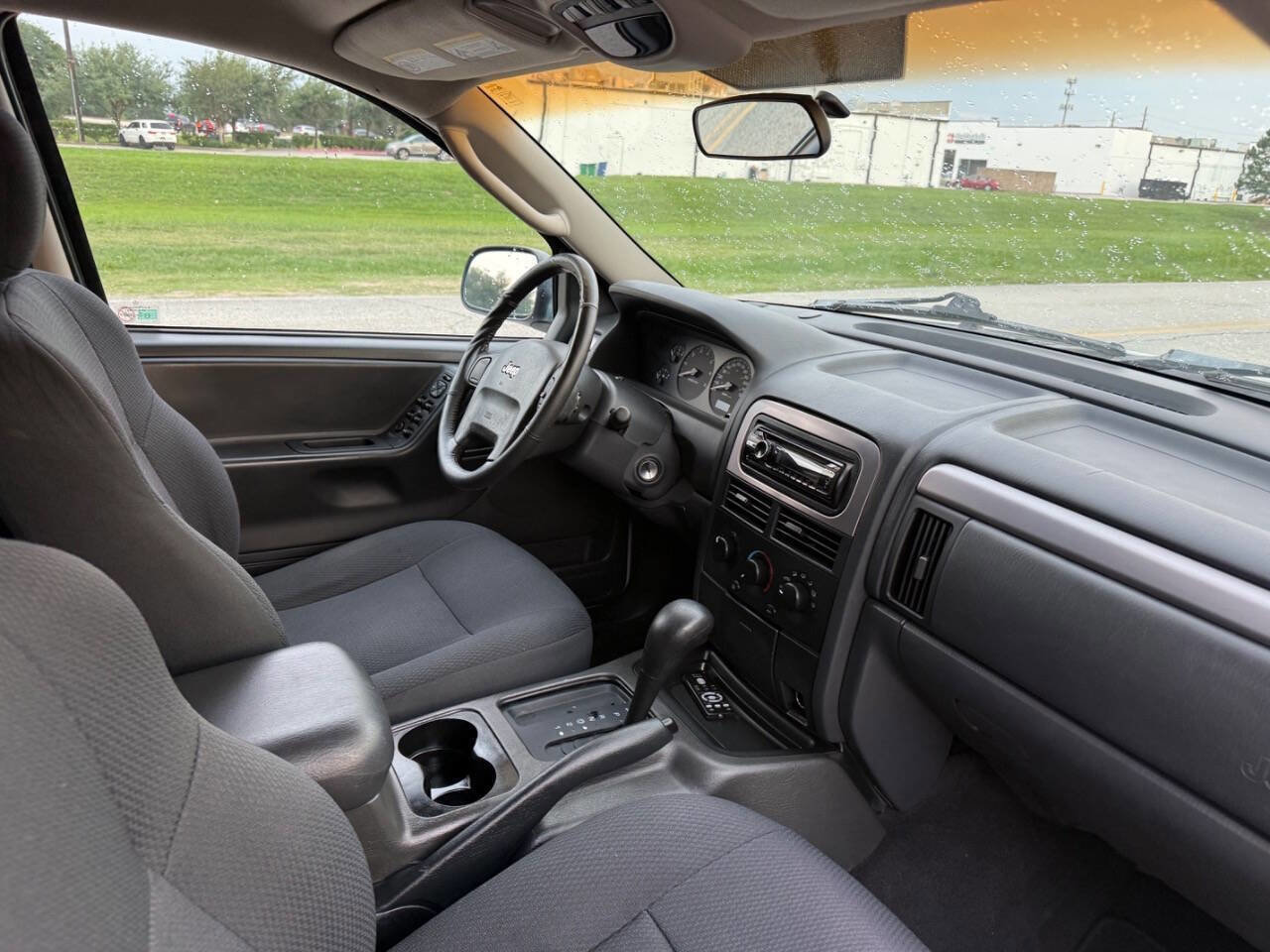 Used 2002 Jeep Grand Cherokee Sport RWD image 26