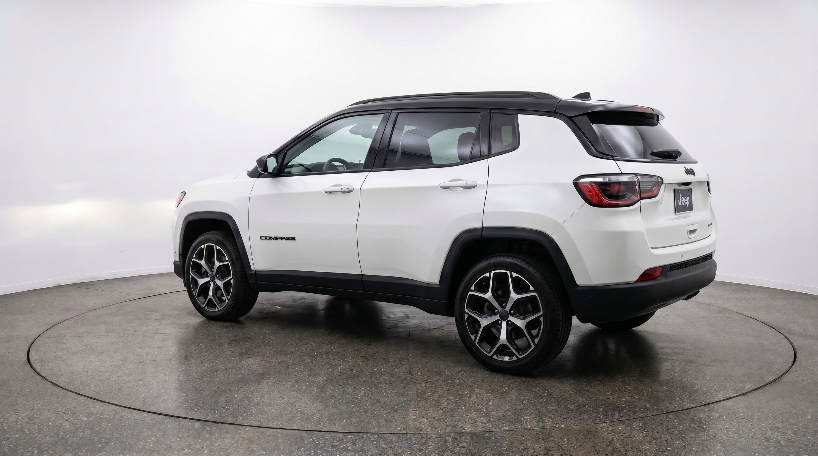 Used 2025 Jeep Compass Limited AWD/4WD image 6