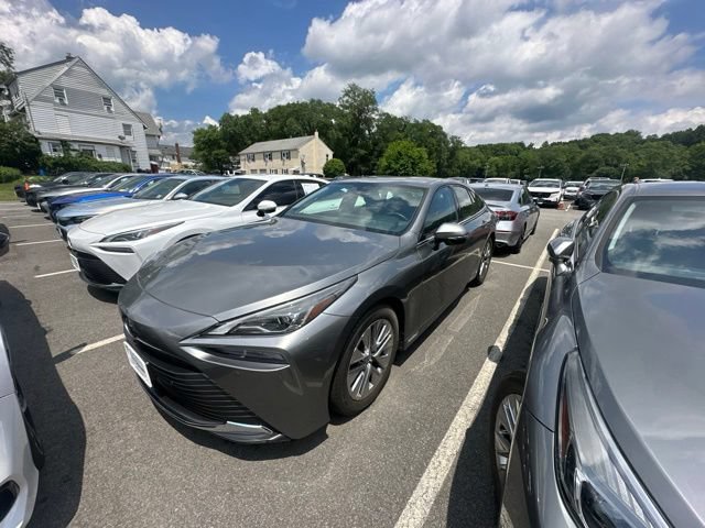Used 2023 Toyota Mirai w/ Advanced Technology Package RWD image 9