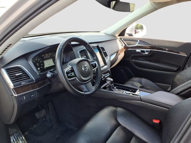 Used 2019 Volvo XC90 T6 Momentum w/ Advanced Package AWD/4WD image 13