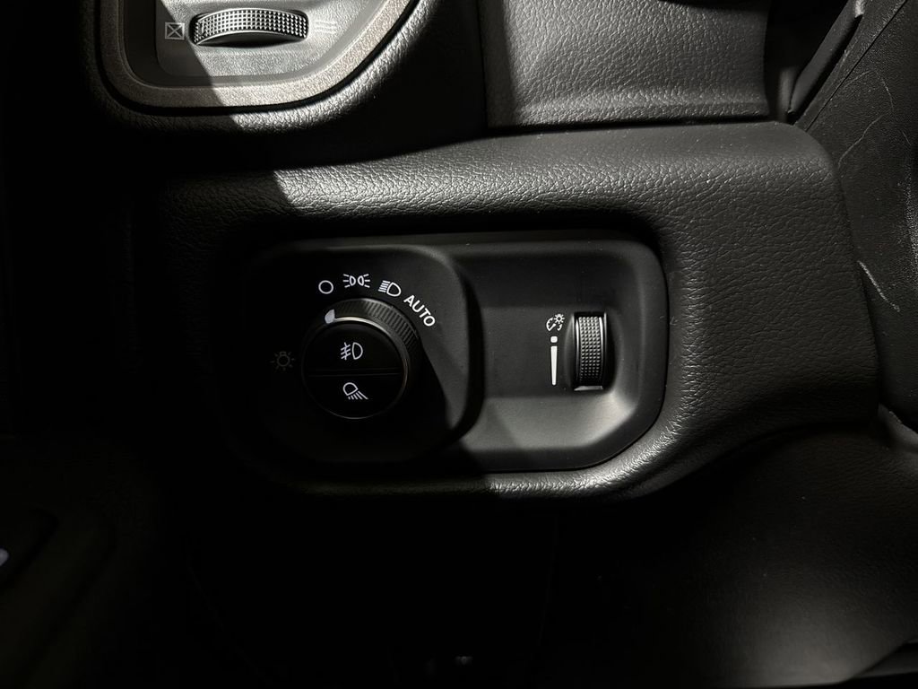 New 2026 RAM 2500 Tradesman image 21