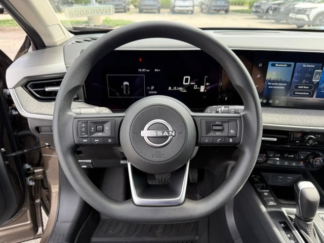 New 2026 Nissan Kicks SV w/ Cold Weather Package FWD image 18