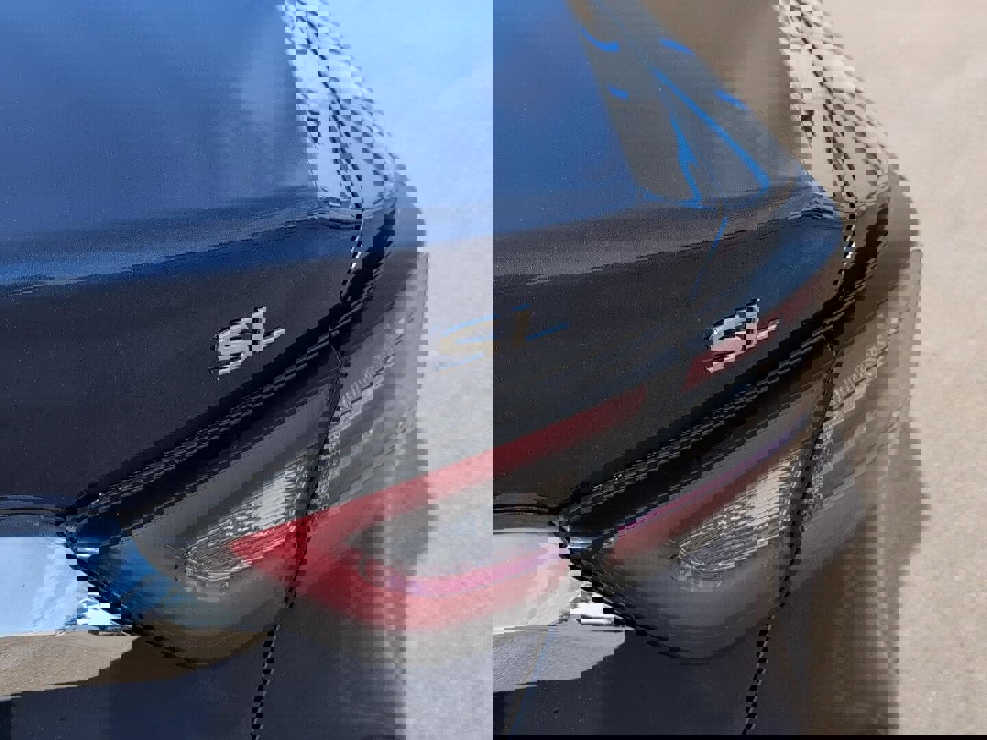 Used 2023 Nissan Maxima SL image 6