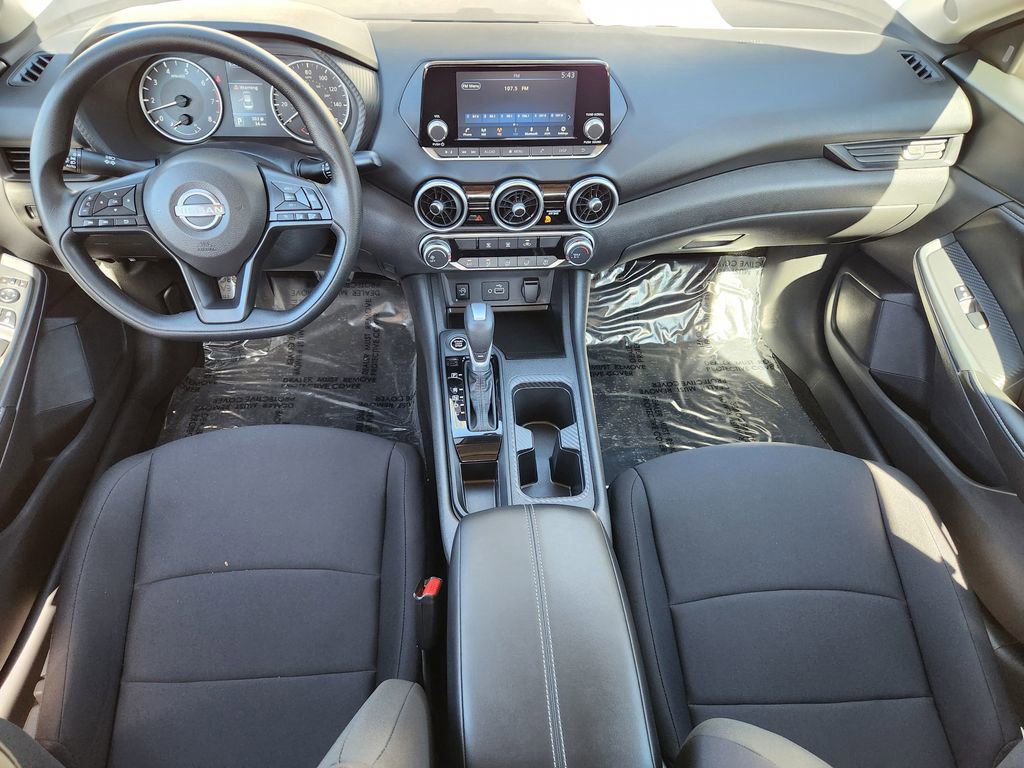 Used 2025 Nissan Sentra S image 11