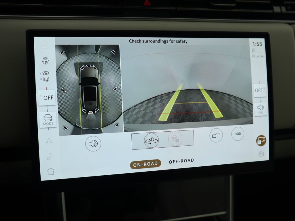 New 2026 Land Rover Range Rover SE image 16