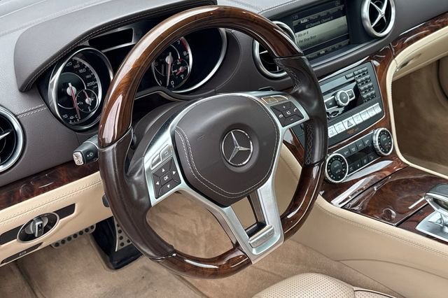 Used 2015 Mercedes-Benz SL 63 AMG image 16