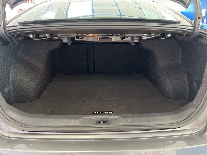 Used 2019 Nissan Altima 2.5 SR w/ SR Premium Package FWD image 8