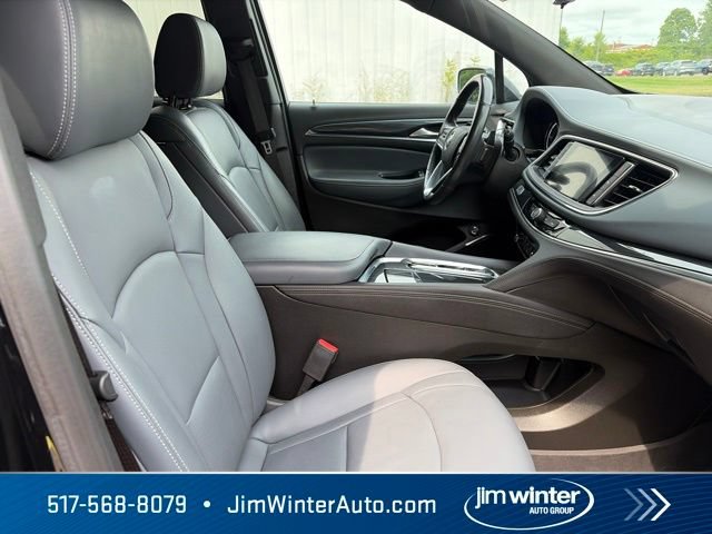 Used 2024 Buick Enclave Essence w/ Sport Touring Edition AWD/4WD image 13