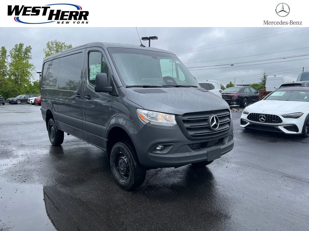 New 2025 Mercedes-Benz Sprinter 2500 image 1