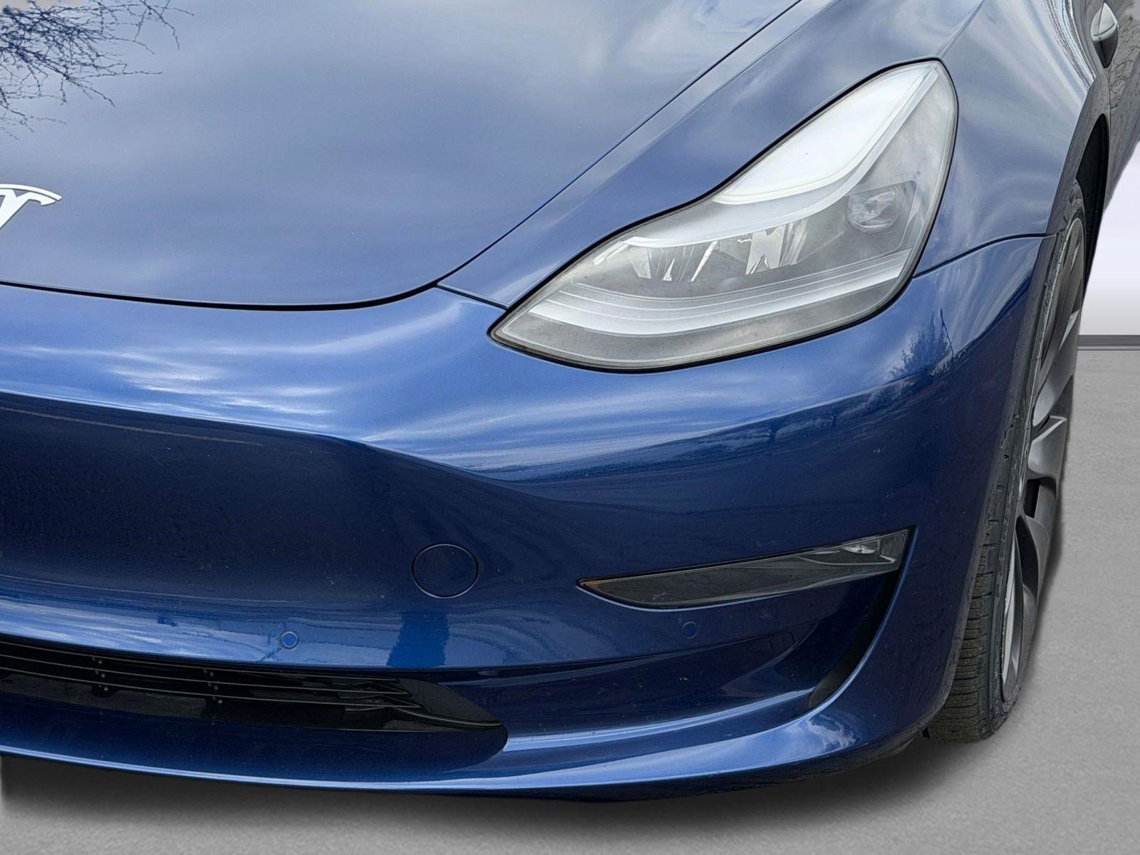 Used 2021 Tesla Model 3 Performance image 11