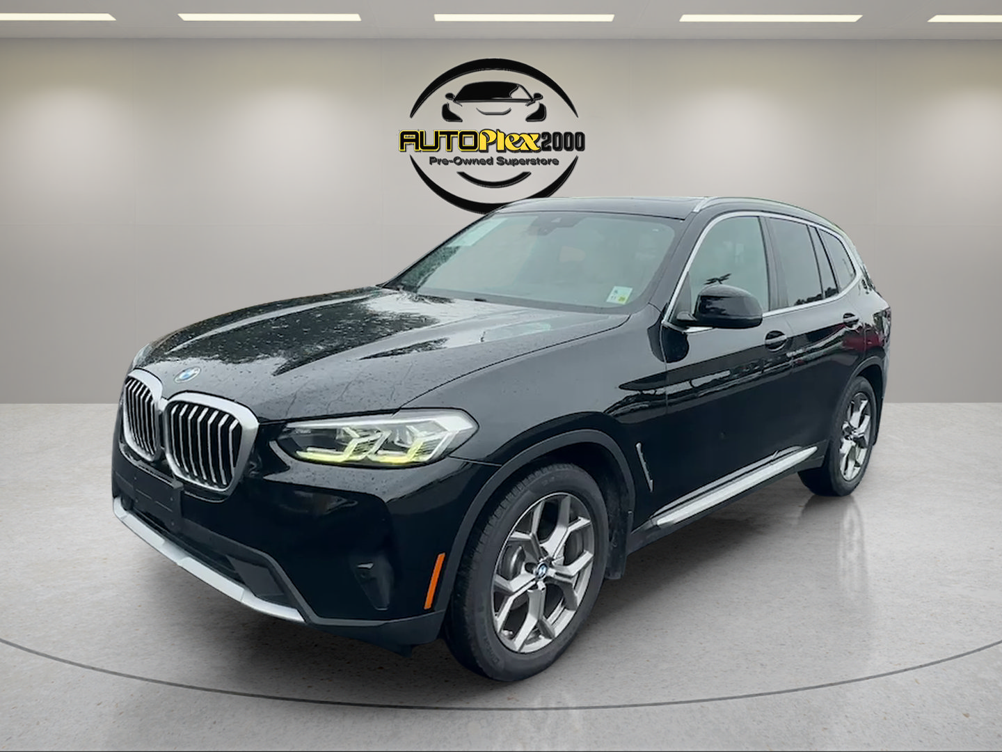 Used 2022 BMW X3 sDrive30i w/ Premium Package 2 RWD image 3