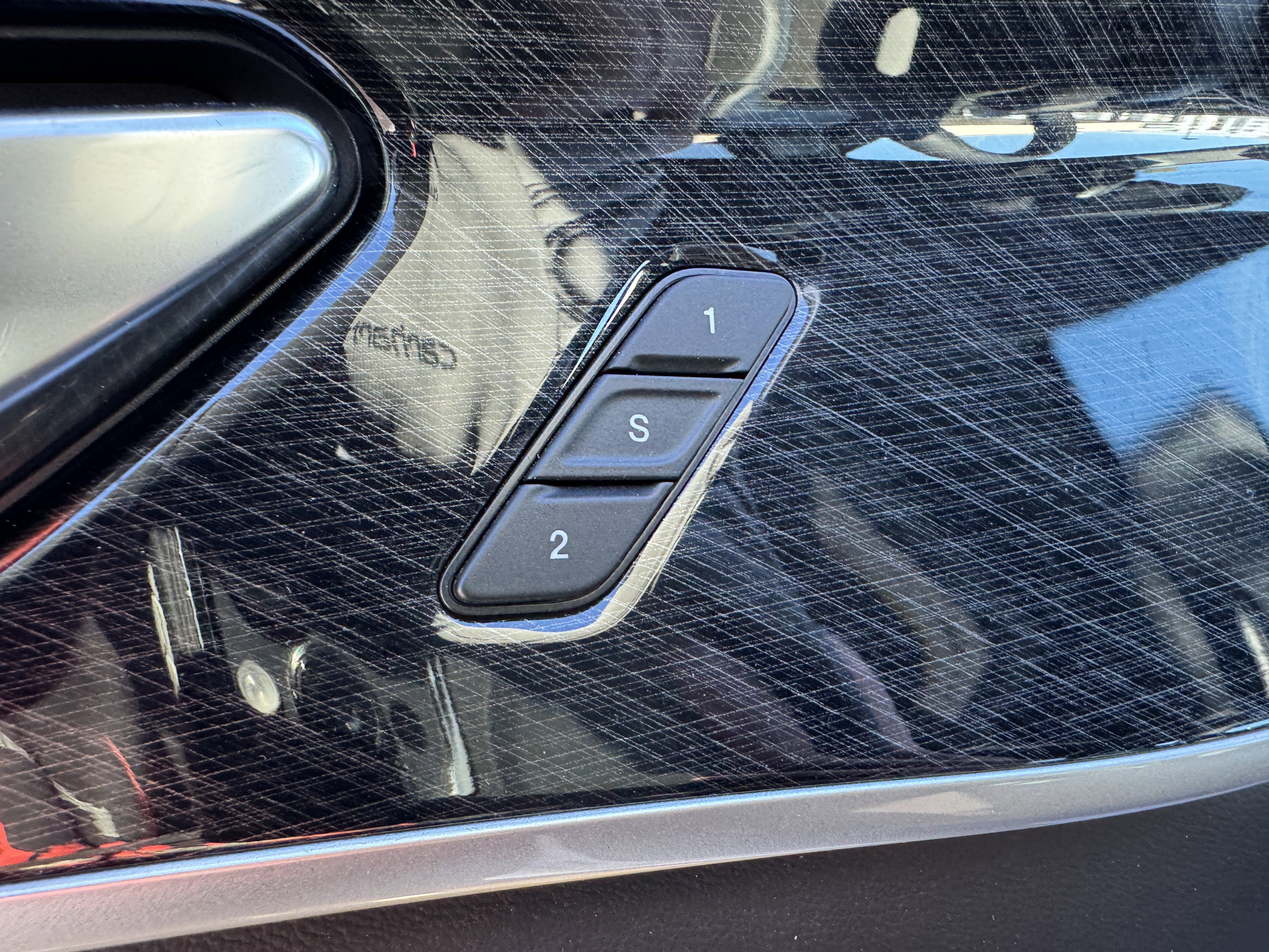 Used 2024 Jeep Grand Cherokee Trailhawk image 10