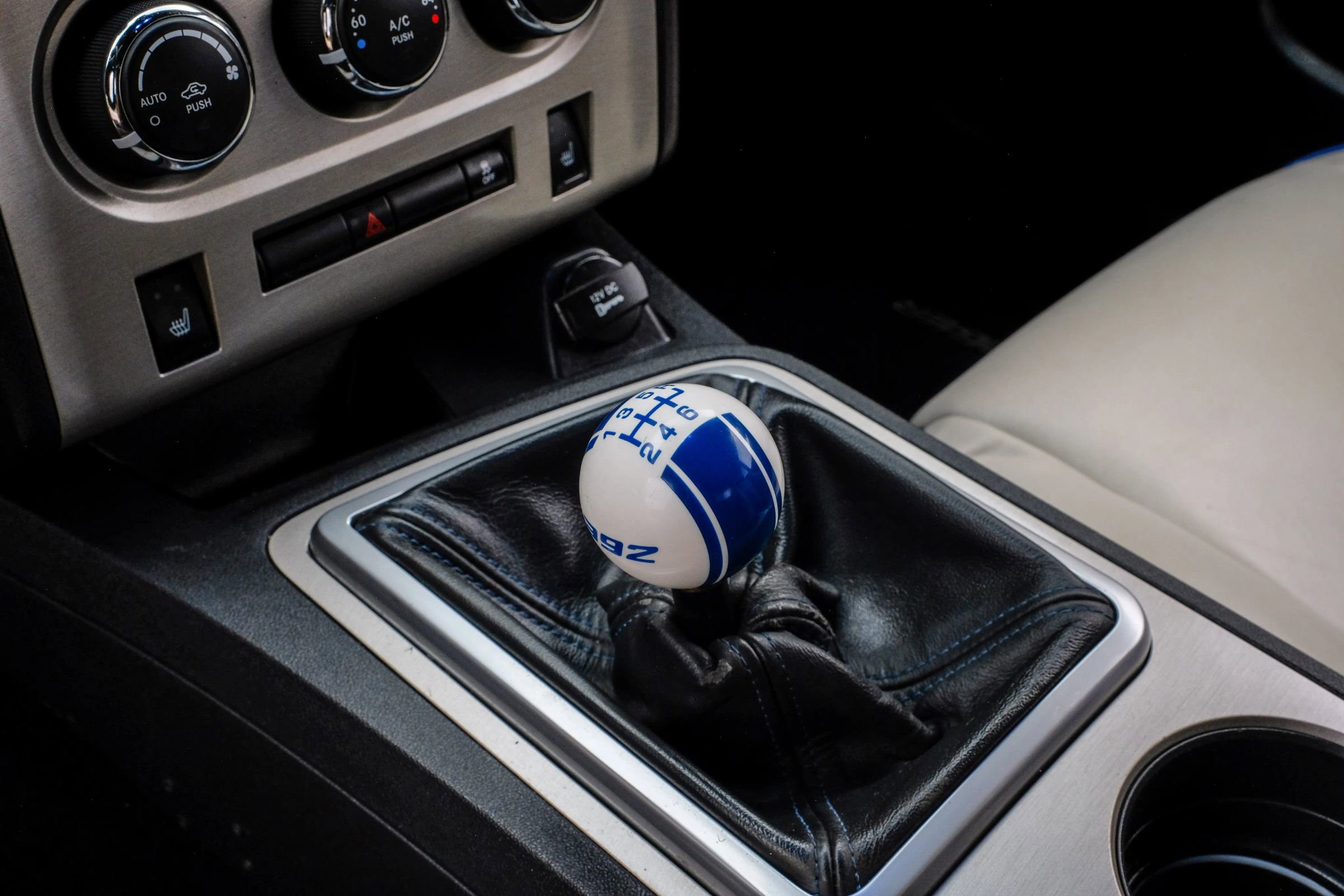 Used 2011 Dodge Challenger SRT8 RWD image 31