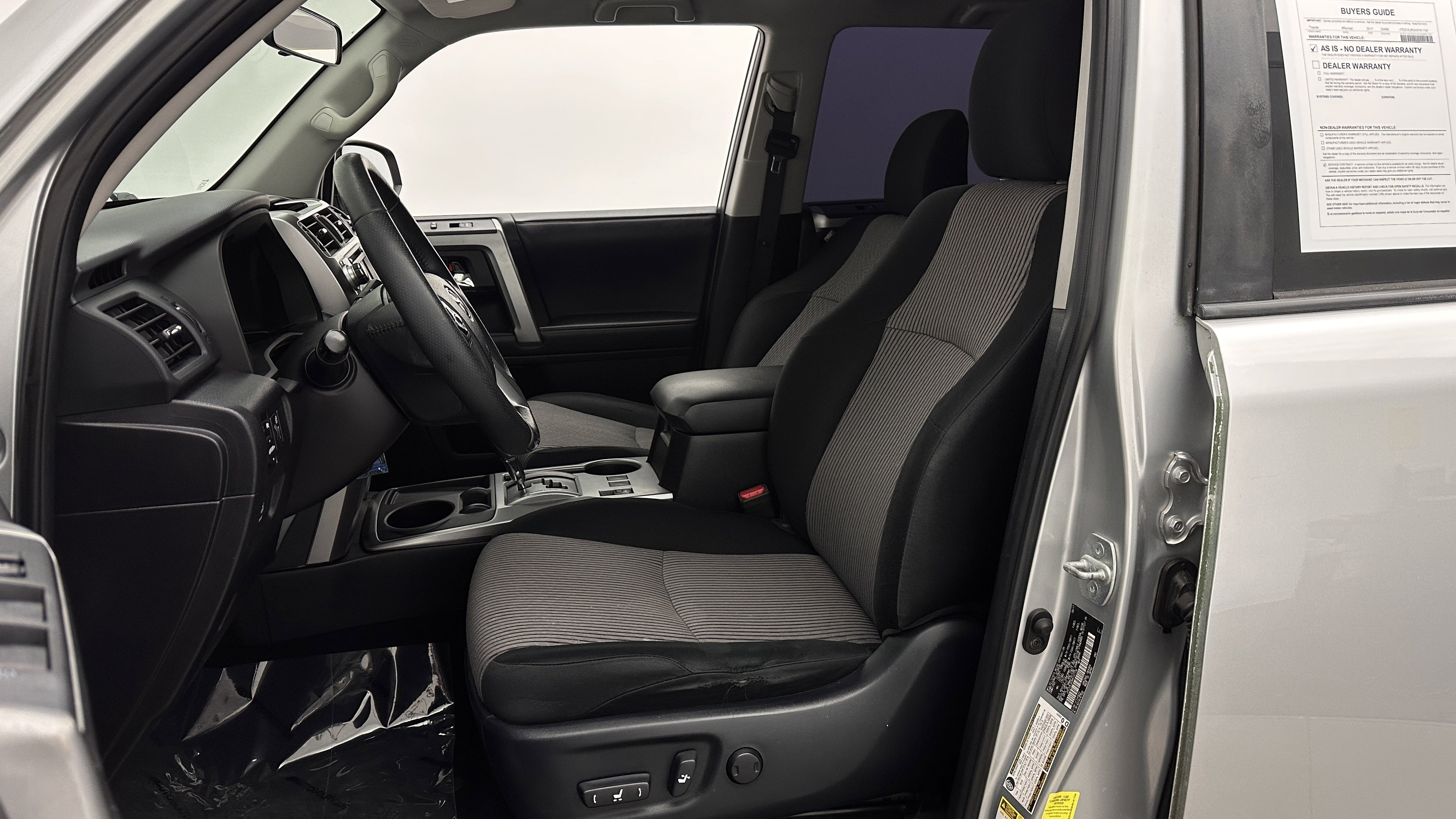 Used 2017 Toyota 4Runner SR5 image 12