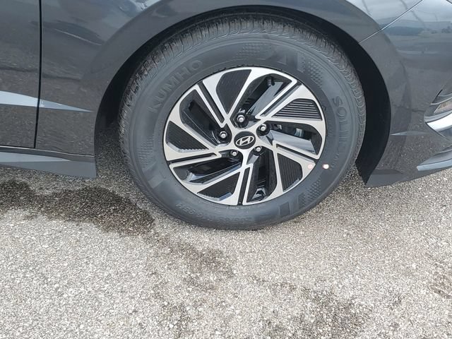 New 2026 Hyundai Sonata Blue FWD image 6
