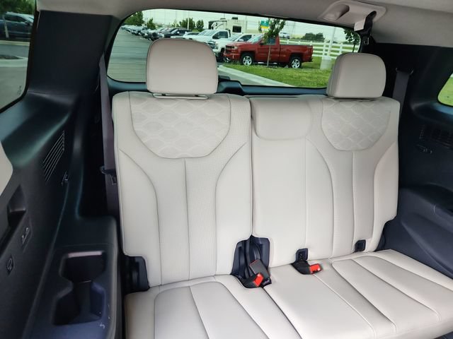 Used 2022 Hyundai Palisade Limited AWD/4WD image 32