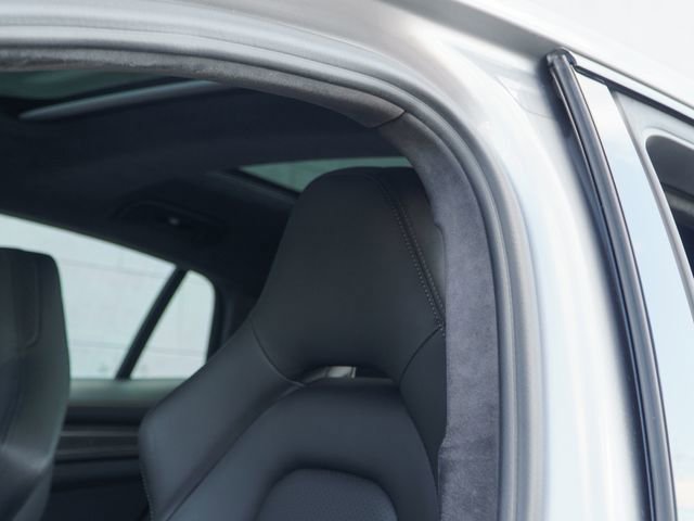 Certified 2022 Porsche Panamera GTS image 19