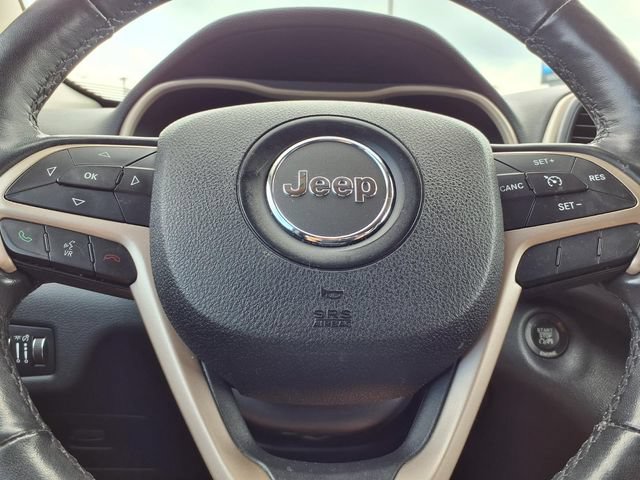 Used 2016 Jeep Cherokee Limited AWD/4WD image 17