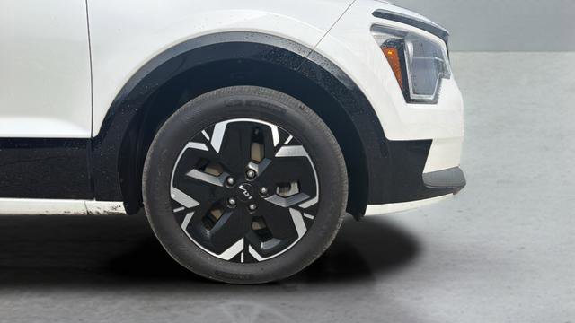Used 2023 Kia Niro Wind w/ Wind Preserve Package image 12