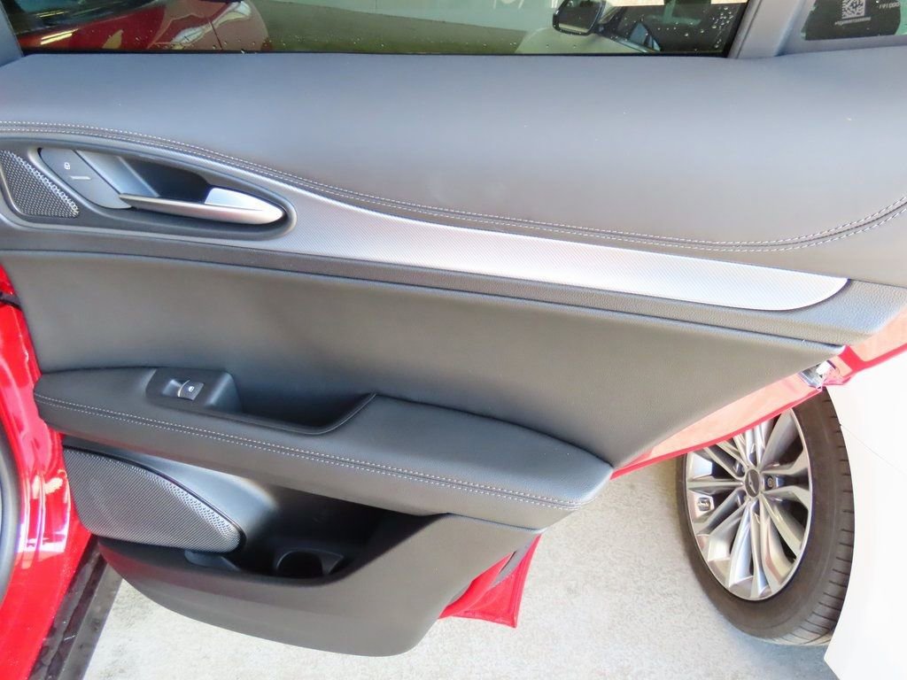 New 2025 Alfa Romeo Stelvio Sprint image 16