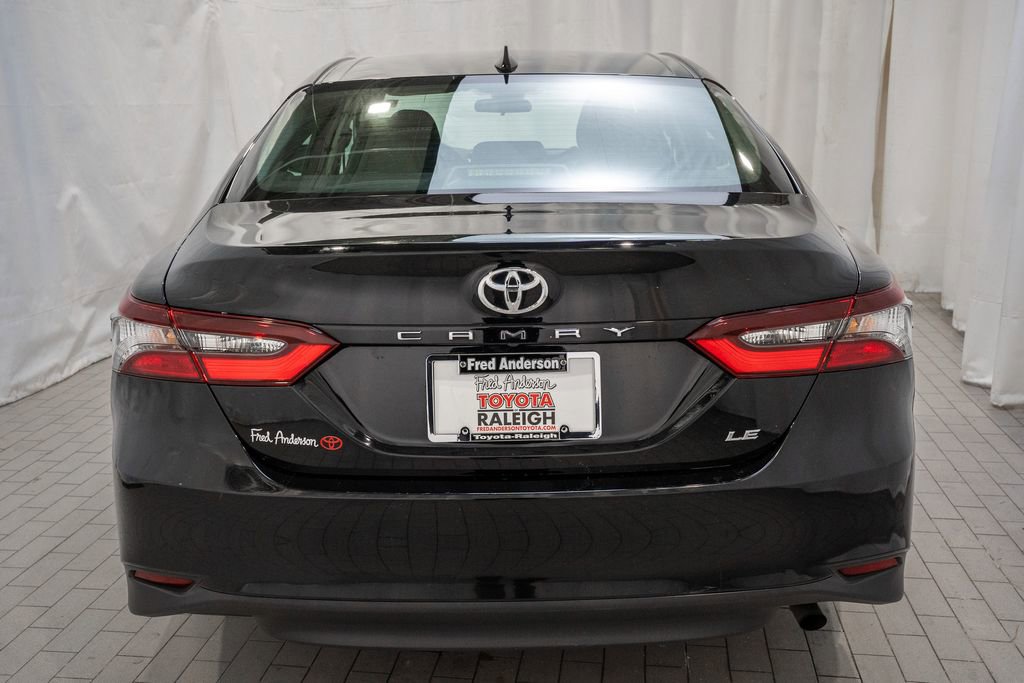 Used 2024 Toyota Camry LE image 4