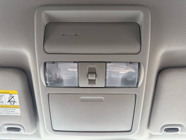 Used 2024 Nissan Frontier SV w/ SV Convenience Package image 28