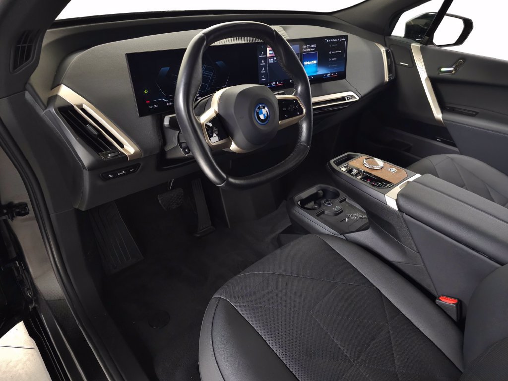 Certified 2024 BMW iX xDrive50 w/ Sport Package AWD/4WD image 16