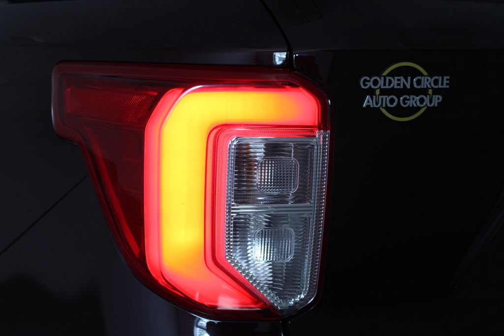 Used 2023 Ford Explorer XLT w/ Equipment Group 202A AWD/4WD image 55