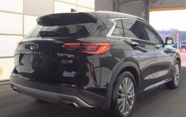 Used 2023 INFINITI QX50 Luxe w/ Cargo Package image 4