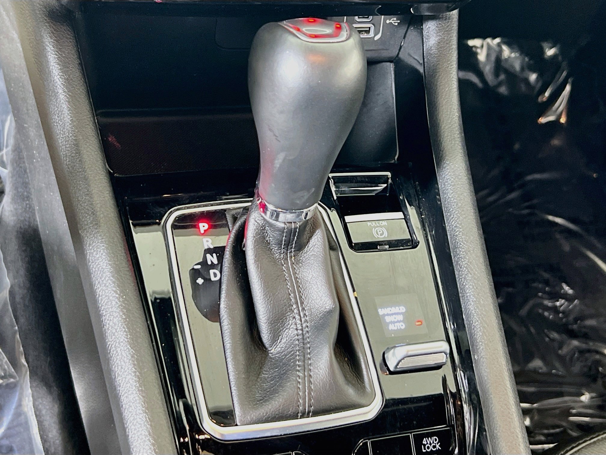 Used 2022 Jeep Compass Limited image 16