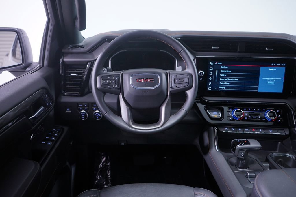 Used 2024 GMC Sierra 1500 AT4 w/ AT4 Premium Package image 11