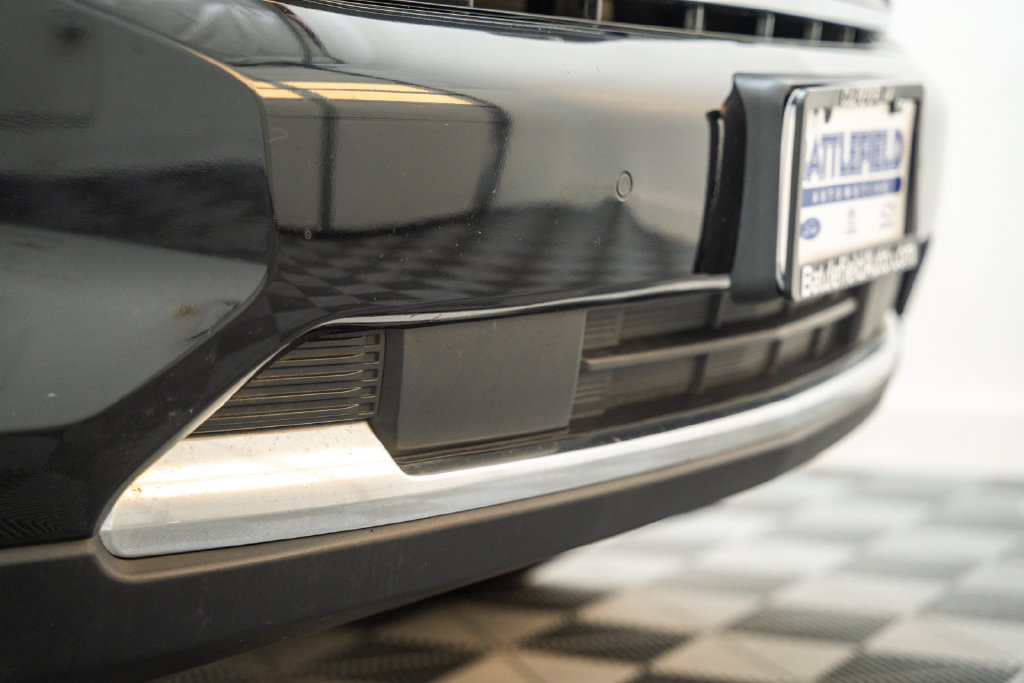 Used 2022 Chevrolet Tahoe High Country AWD/4WD image 16