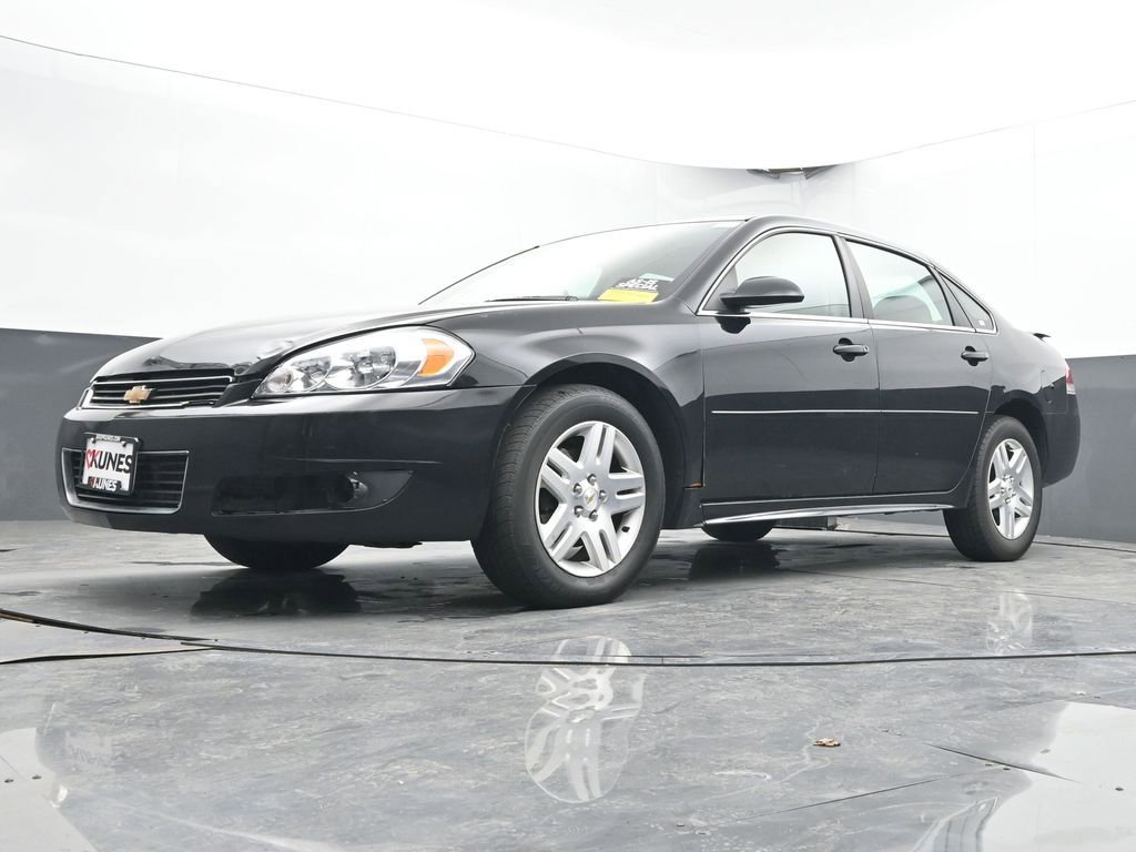Used 2011 Chevrolet Impala LT w/ Luxury Edition Package FWD image 43