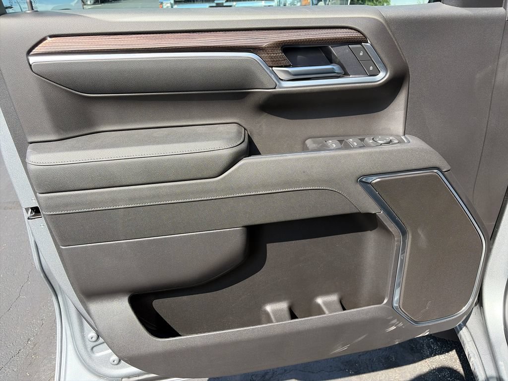 New 2026 Chevrolet Silverado 1500 LT AWD/4WD image 15