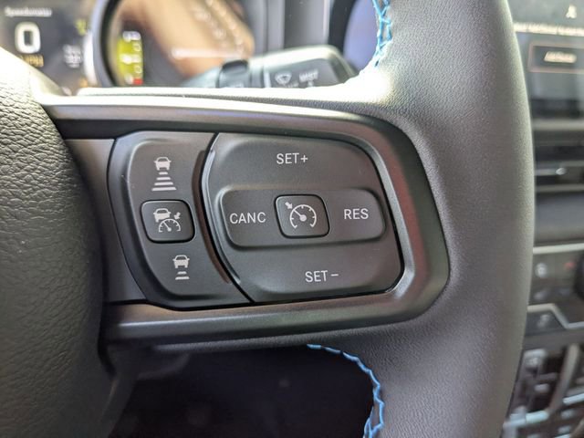 New 2025 Jeep Wrangler Unlimited Rubicon 4xe w/ Safety Group AWD/4WD image 17