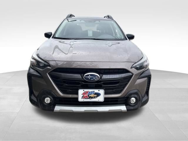 Used 2024 Subaru Outback Limited AWD/4WD image 2