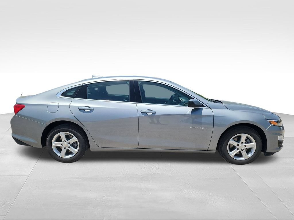 Used 2024 Chevrolet Malibu LT FWD image 8