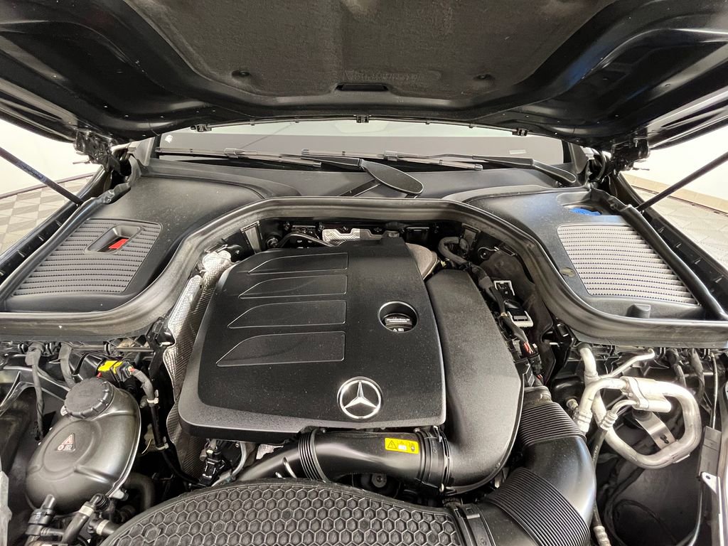 Used 2022 Mercedes-Benz GLC 300 4MATIC image 14