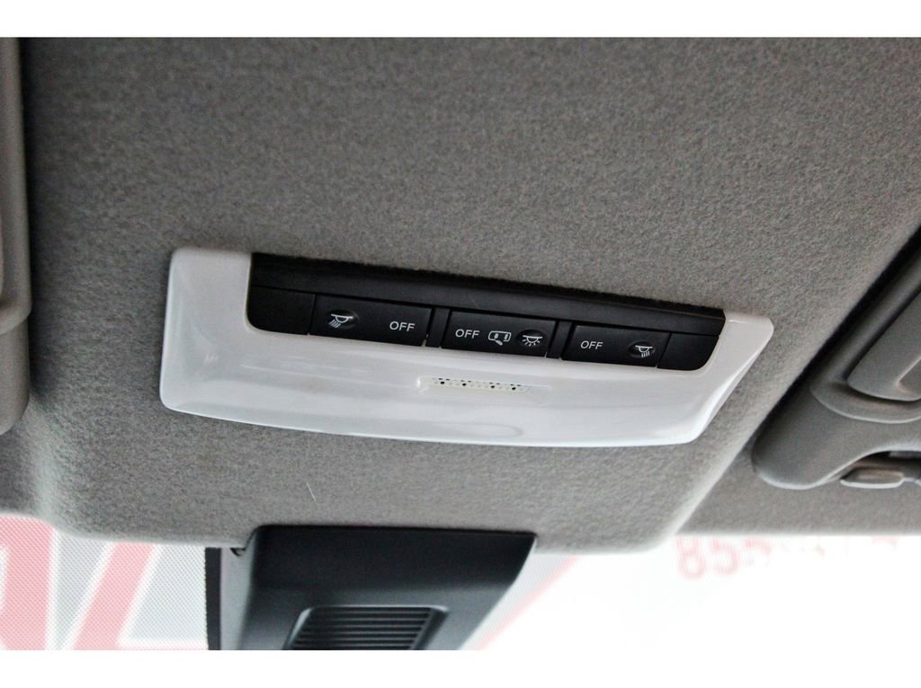 Certified 2025 Nissan Kicks Play S image 25