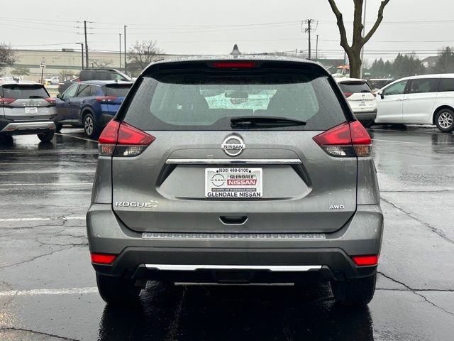 Used 2018 Nissan Rogue S image 5
