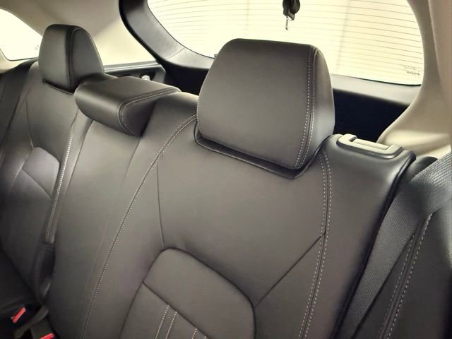 Used 2025 Honda HR-V EX-L image 39