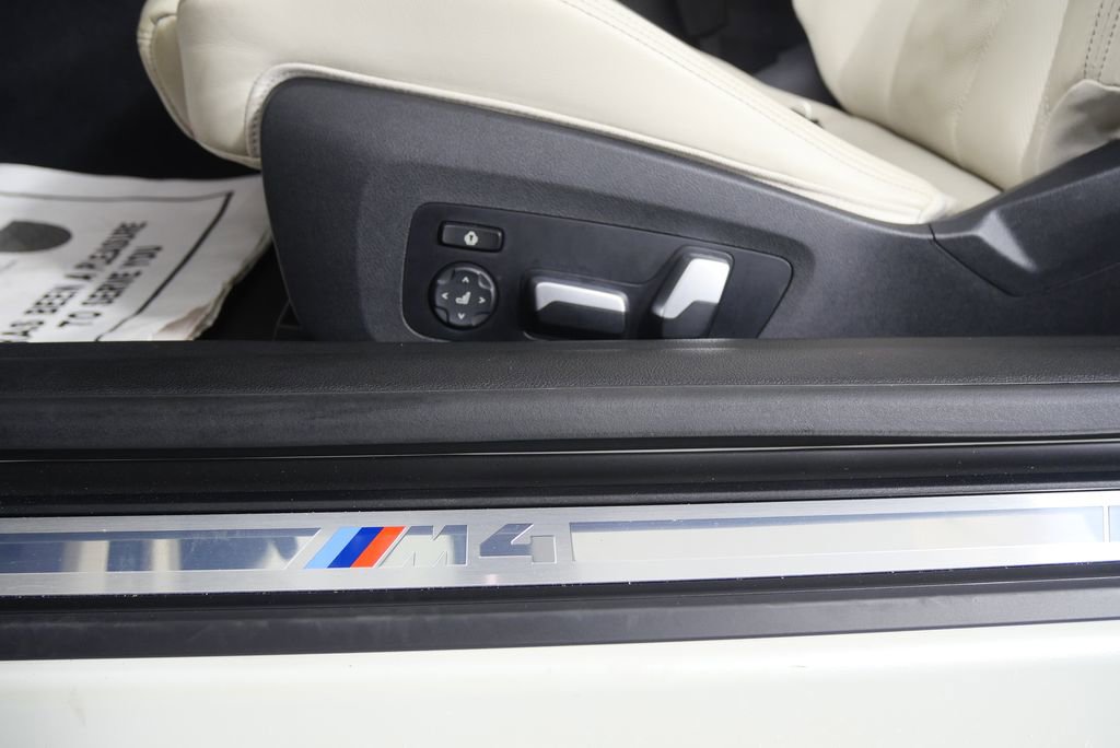 Used 2023 BMW M4 xDrive Competition image 15