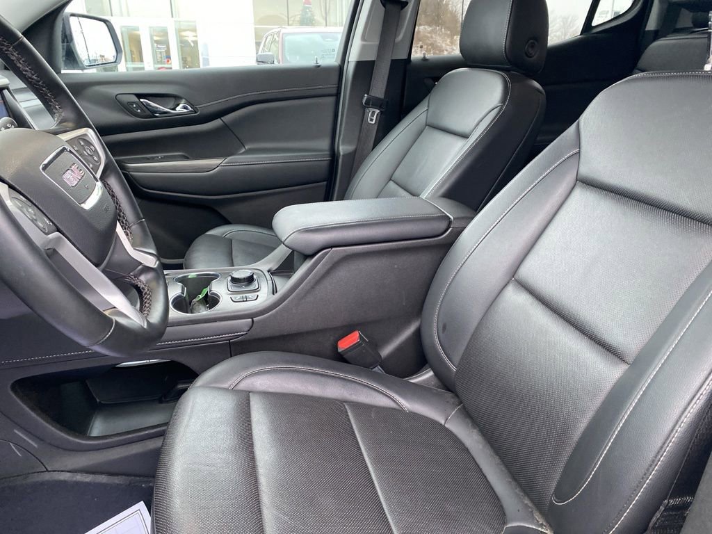 Used 2023 GMC Acadia SLT w/ Elevation Edition image 21