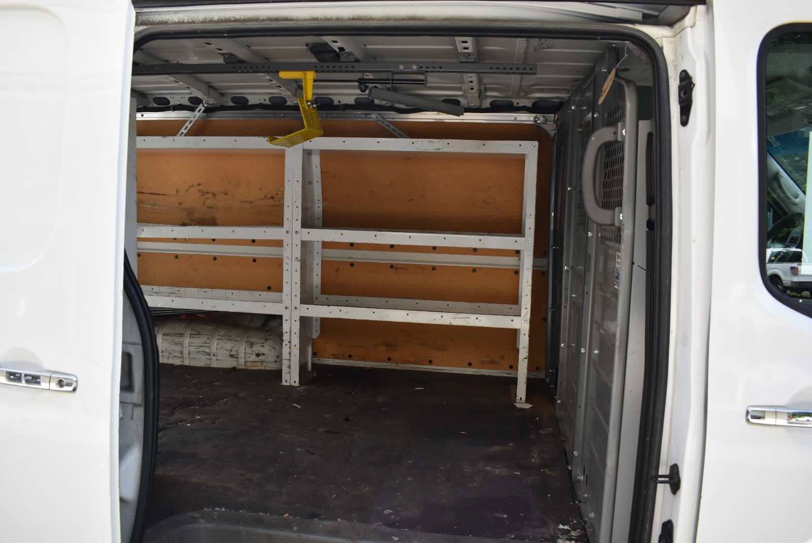 Used 2017 Nissan NV 3500 SL w/ Technology Package RWD image 19