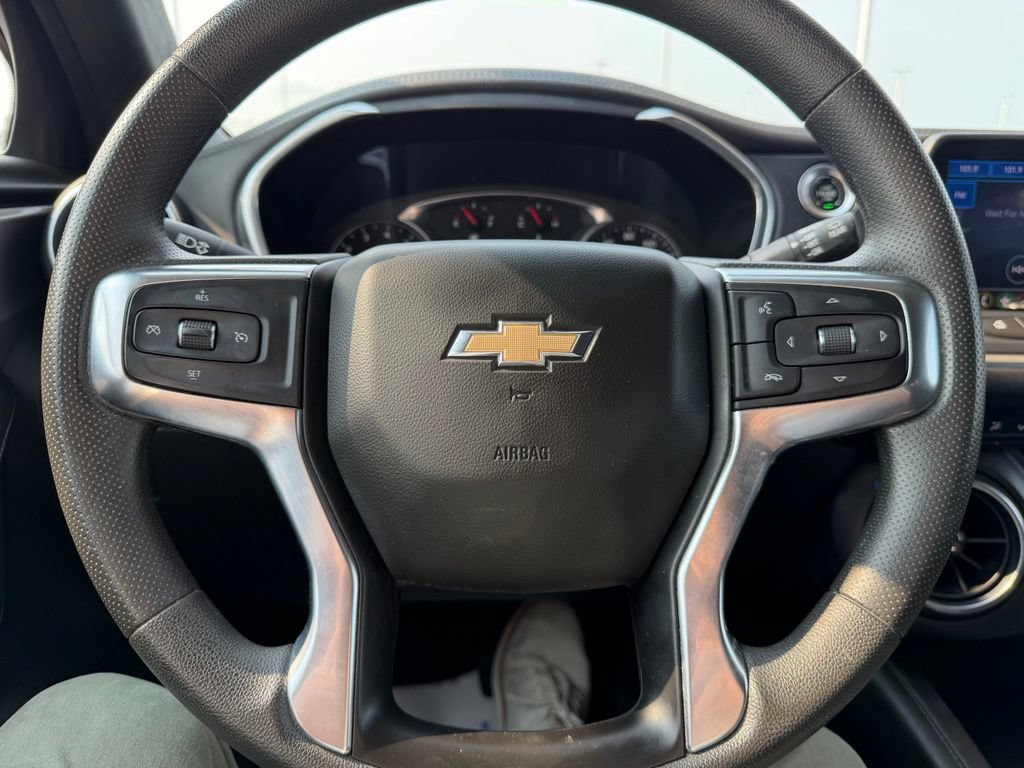 Used 2021 Chevrolet Blazer LT FWD image 16