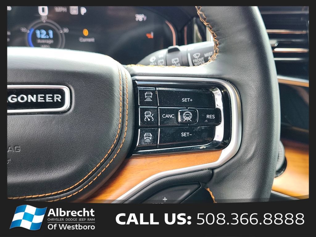 Used 2024 Jeep Grand Wagoneer L Series III AWD/4WD image 32