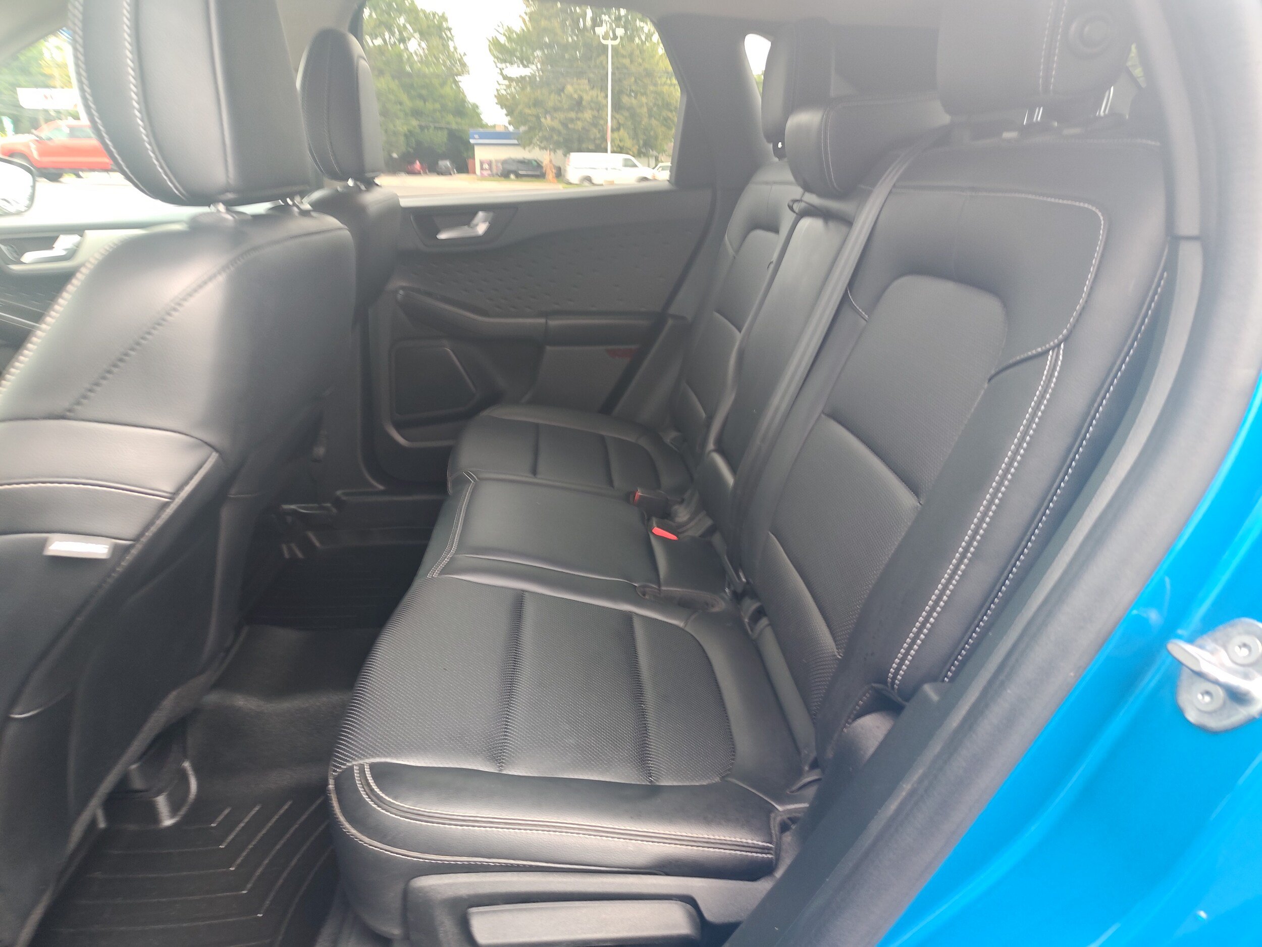 Used 2020 Ford Escape SEL FWD image 12